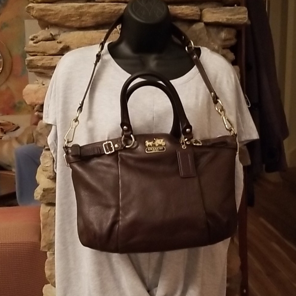 Coach Madison bown leather purse! GORGEOUS! - Picture 9 of 9